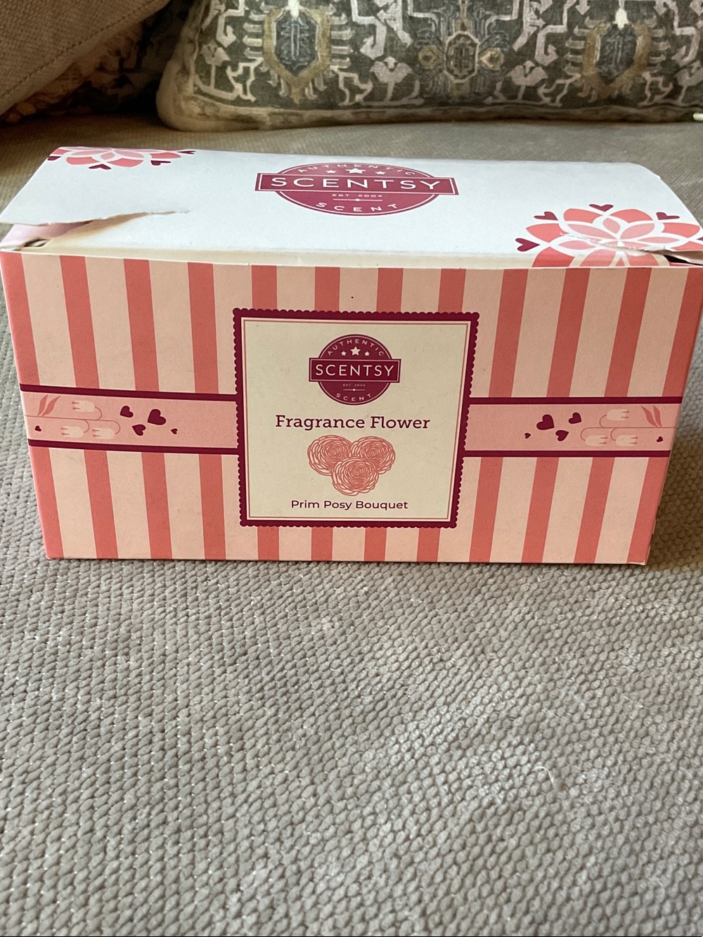 Scentsy Fragrance Flower Prim Posy Bouquet - 2 in box